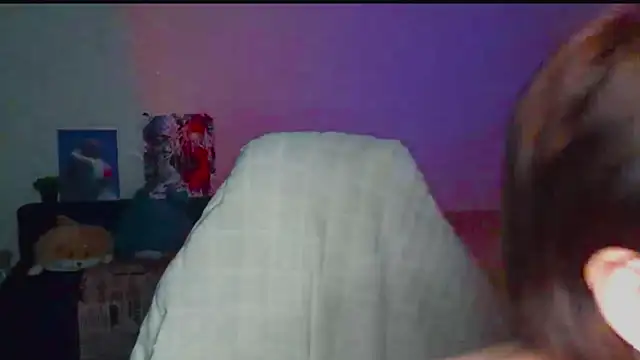 Snapshot of SonyaDew chatting on December 14, 3:17 pm SonyaDew online show from December 14, 3:17 pm