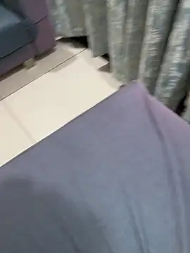 sam07422 online show from April 19, 4:08 pm