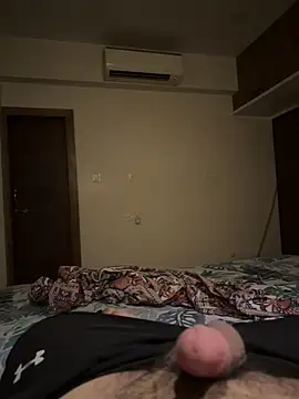 sam07422 online show from March 14, 8:26 pm