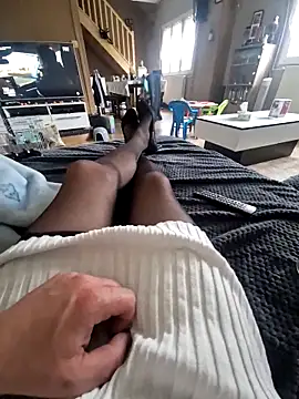 Snapshot of Biactif71 chatting on October 14, 1:56 pm Biactif71 online show from October 14, 1:56 pm