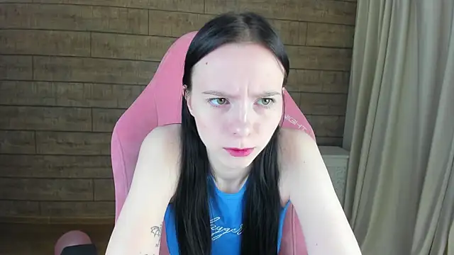 ArinaKubrick online show from April 17, 4:10 pm