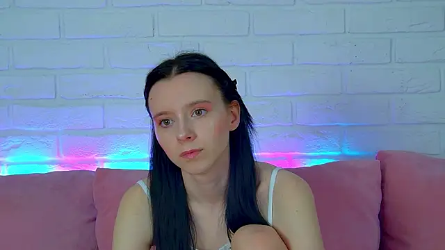 ArinaKubrick online show from March 17, 4:10 pm