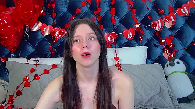 ArinaKubrick online show from February 17, 4:15 pm