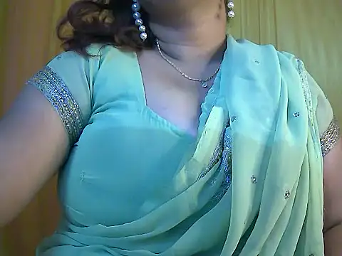 MISTI KOLK online show from February 25, 8:36 am