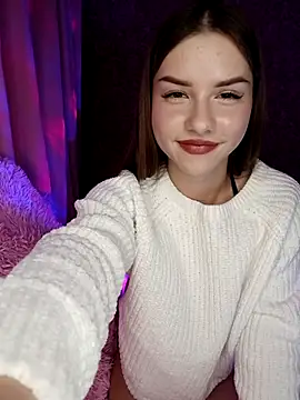 BitterPeach online show from January 14, 4:43 pm