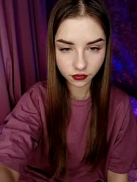 BitterPeach online show from January 6, 5:28 pm