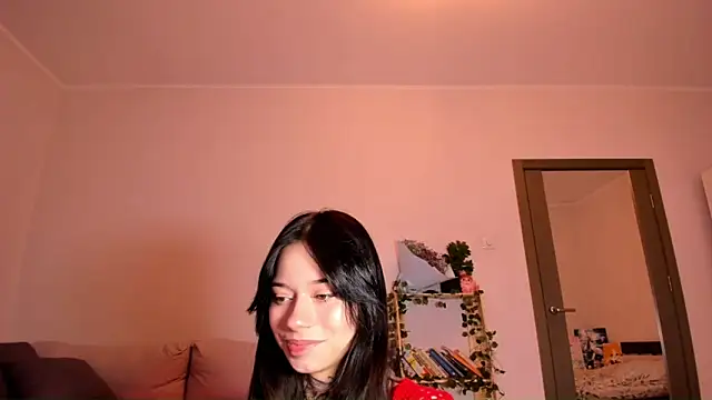 Snapshot of Crystal_zen chatting on December 17, 7:08 pm Crystal zen online show from December 17, 7:08 pm