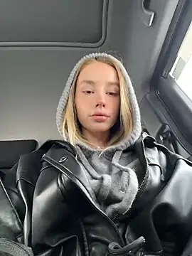 sssativa more online show from April 22, 4:08 am