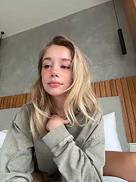 sssativa more online show from February 10, 4:44 am