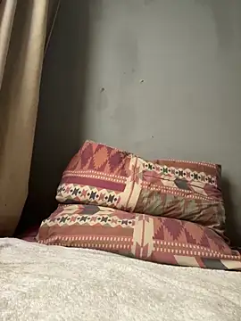 Thirdleg109 online show from December 19, 6:49 am