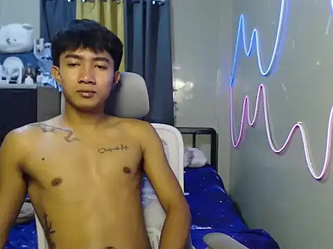 Ur hottestjonny online show from June 9, 9:27 pm