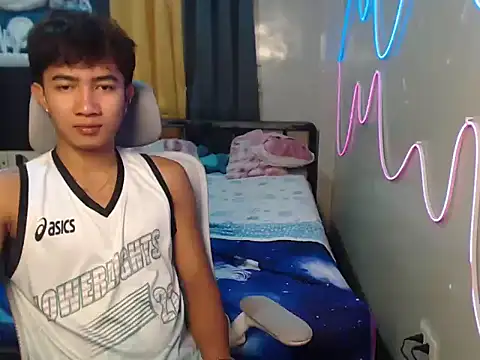 Ur hottestjonny online show from June 15, 11:26 pm