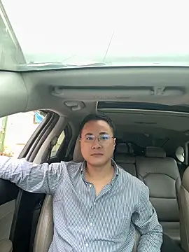 battman4488 online show from February 18, 6:33 am