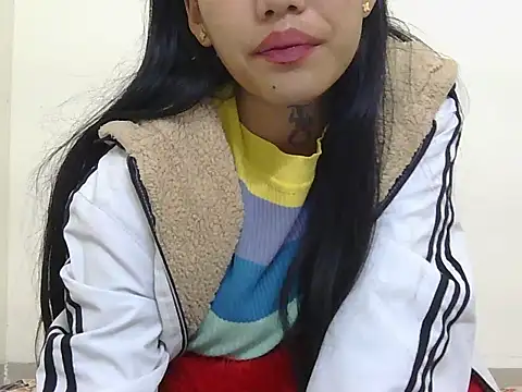 Snapshot of Cristina_love69 chatting on December 17, 6:35 pm Cristina love69 online show from December 17, 6:35 pm