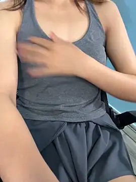 Chichi 86 online show from June 15, 1:50 am