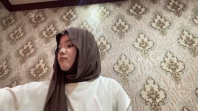 Katepleaurxo online show from February 14, 11:10 am