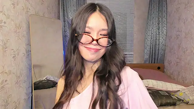 amiya cute online show from March 14, 2:34 pm