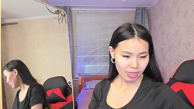 amiya cute online show from March 15, 3:19 pm