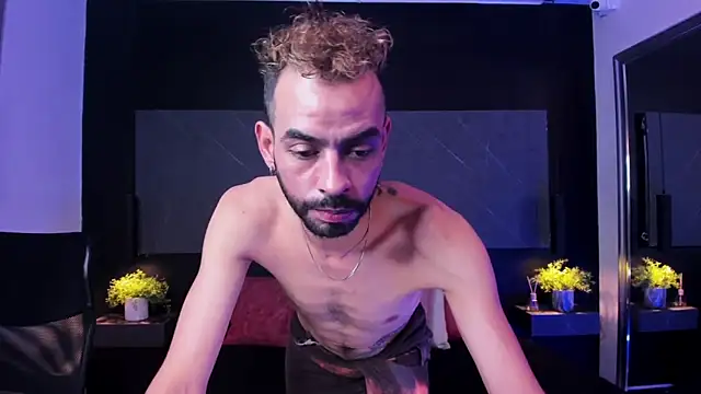 arcangel harris online show from February 5, 8:15 pm