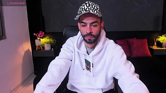 arcangel harris online show from February 12, 11:43 am