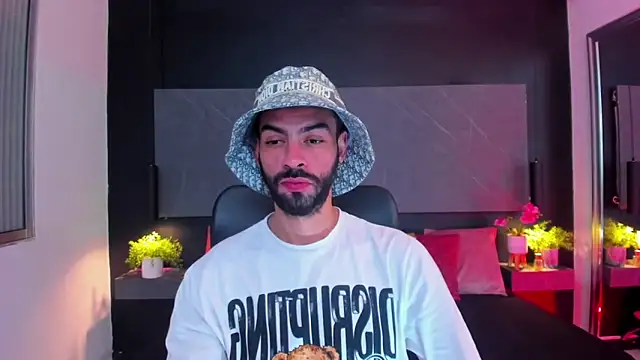 arcangel harris online show from February 23, 7:58 pm