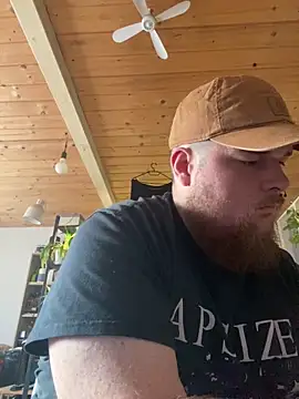 YoursxTruly online show from December 16, 11:36 am