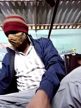 Snapshot of Nick_universal chatting on January 17, 2:59 am Nick universal online show from January 17, 2:59 am