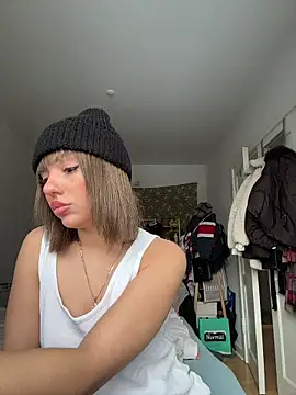 SilkyMira online show from January 12, 12:23 pm