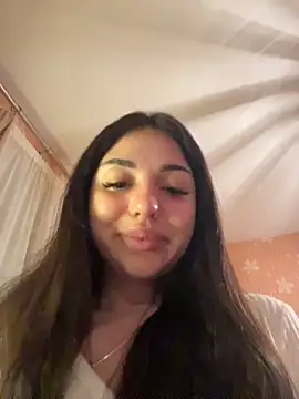 SilkyMira online show from February 28, 7:13 pm