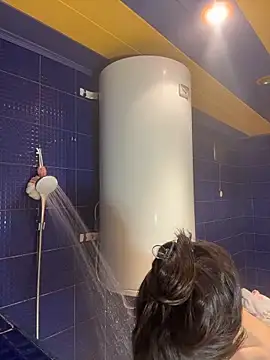 SilkyMira online show from February 24, 10:10 pm