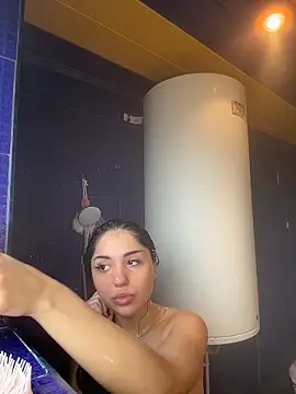 SilkyMira online show from March 13, 8:41 am