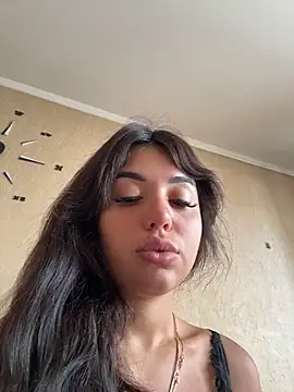 SilkyMira online show from May 25, 7:29 am