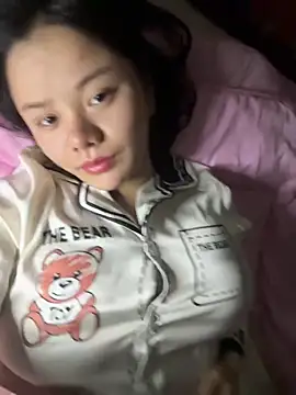 leo-kitty online show from December 20, 1:47 pm