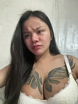 leo-kitty online show from April 16, 12:00 am