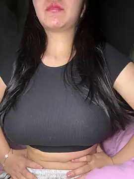 leo-kitty online show from December 15, 8:53 am