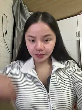 leo-kitty online show from February 14, 5:13 pm