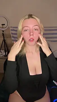 MonaNoire online show from January 15, 11:46 am