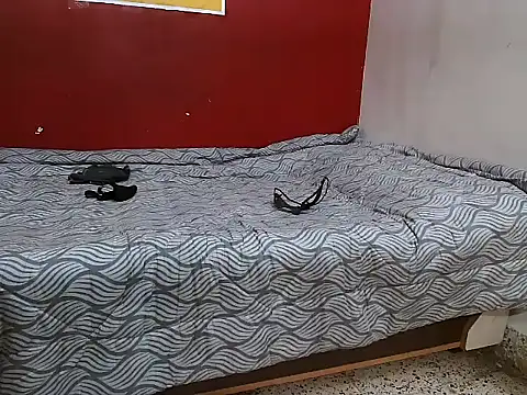 Lovelycouple25 online show from February 19, 6:10 am