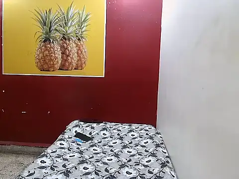 Lovelycouple25 online show from March 29, 5:42 am