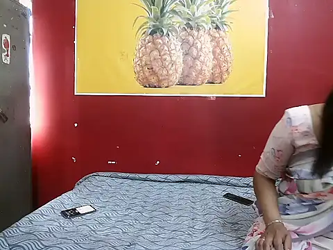 Lovelycouple25 online show from February 18, 6:11 am