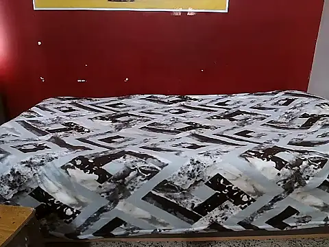 Lovelycouple25 online show from March 1, 6:35 am