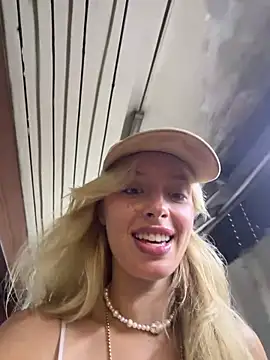 SunnyShiney online show from May 9, 1:47 pm