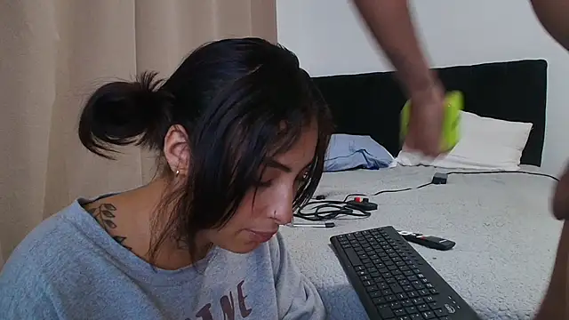 emmi 11 online show from February 24, 12:55 am