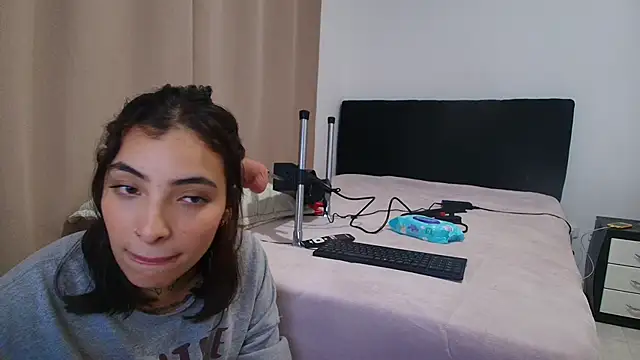 emmi 11 online show from January 15, 11:13 am