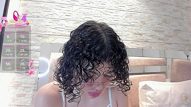 chloe cortez online show from January 13, 10:41 am