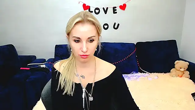 Snapshot of Hanna--Sweet chatting on February 25, 11:43 am Hanna--Sweet online show from February 25, 11:43 am