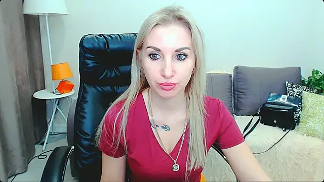 Hanna--Sweet online show from March 24, 10:48 am