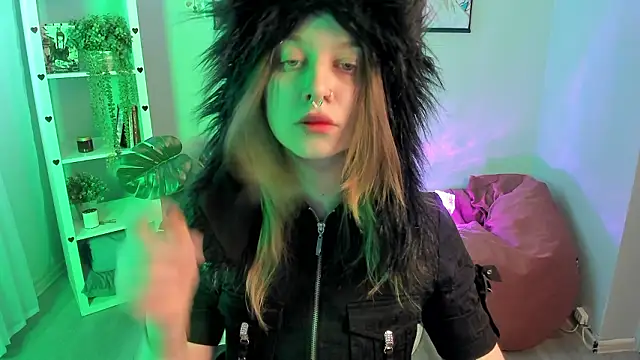 crazysound online show from February 21, 1:24 pm