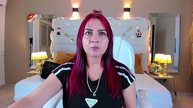 Snapshot of maturexxx_ chatting on November 27, 7:36 pm maturexxx online show from November 27, 7:36 pm