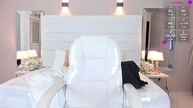 maturexxx  online show from February 3, 7:30 pm